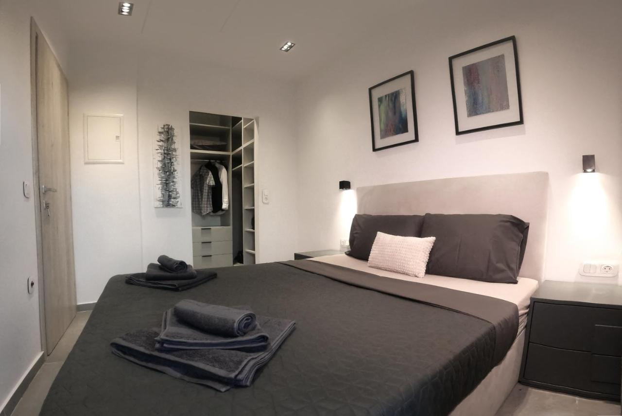 ניאה מודאניה Berries Luxury Apartments מראה חיצוני תמונה