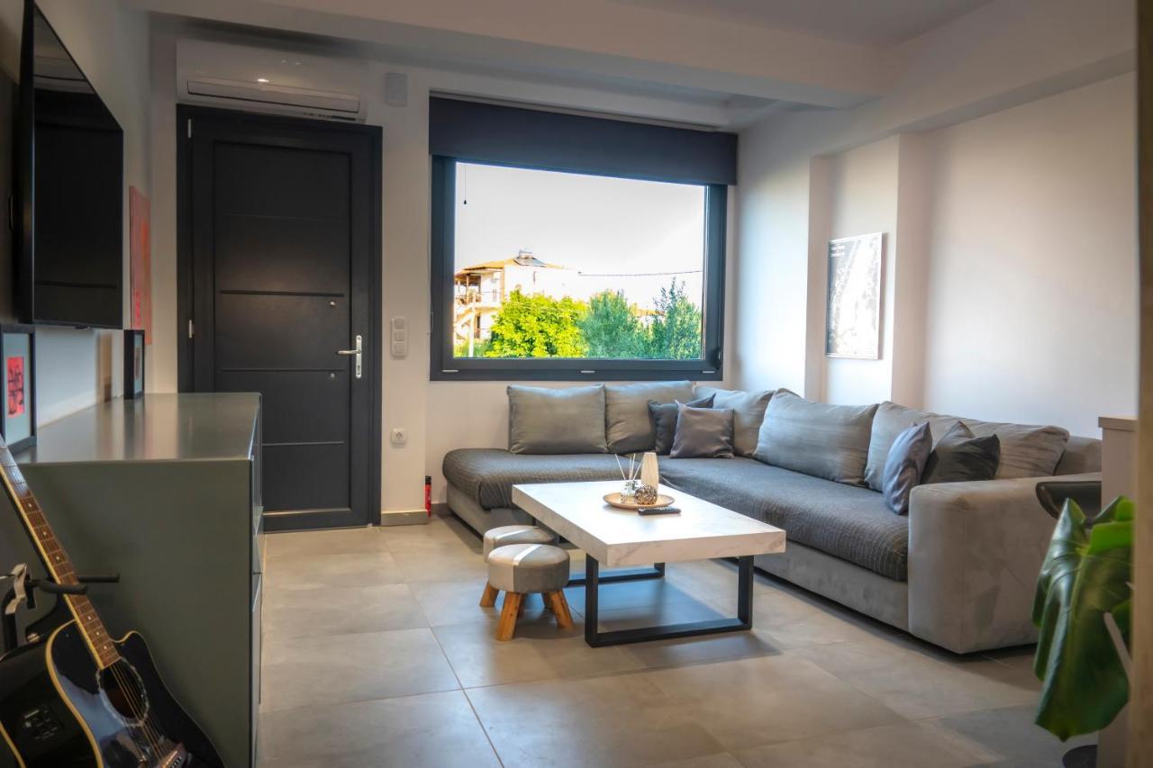 ניאה מודאניה Berries Luxury Apartments מראה חיצוני תמונה