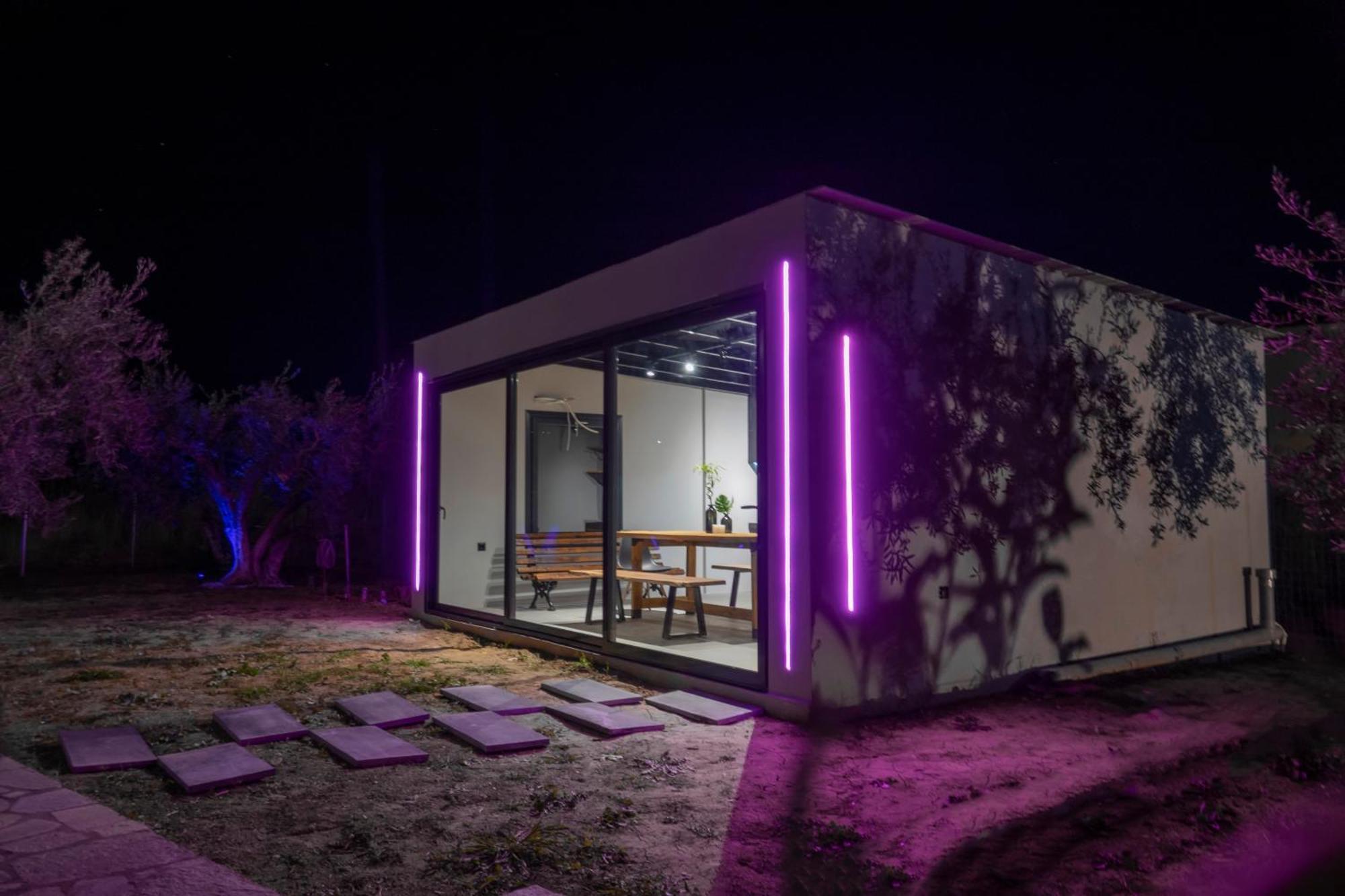 ניאה מודאניה Berries Luxury Apartments מראה חיצוני תמונה