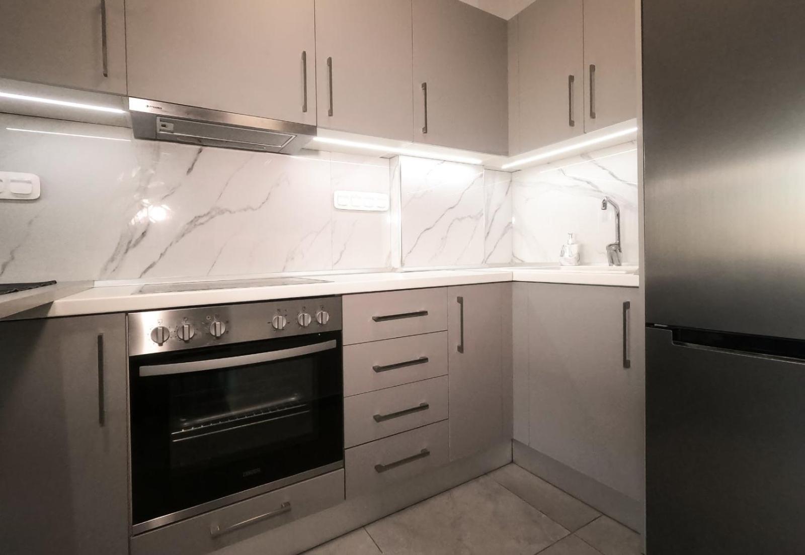 ניאה מודאניה Berries Luxury Apartments מראה חיצוני תמונה